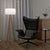 Lampada da terra con gambe in legno Chloe 140