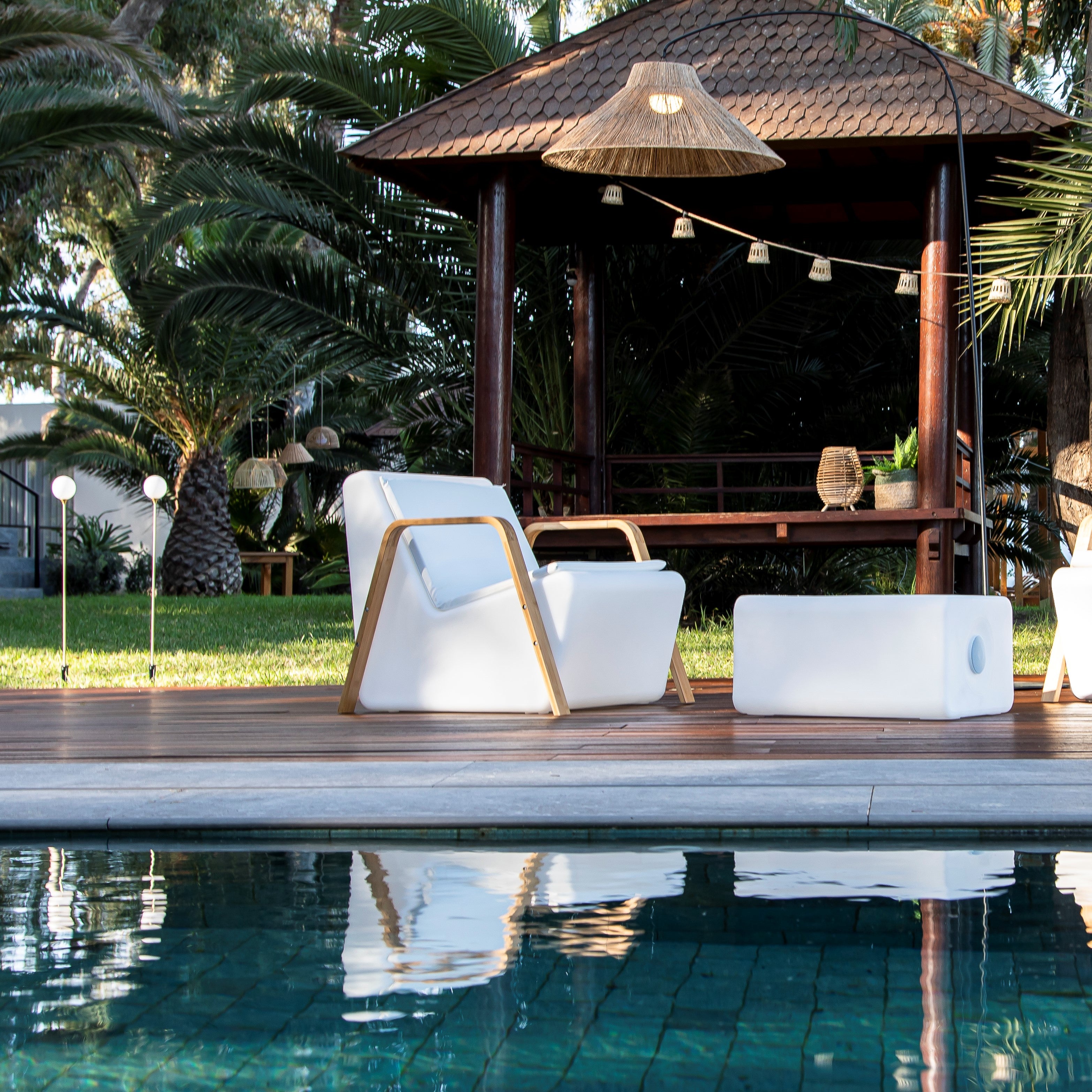 Poltrona Da Esterno Tarida Sit Arms Con Braccioli – Newgarden Shop IT